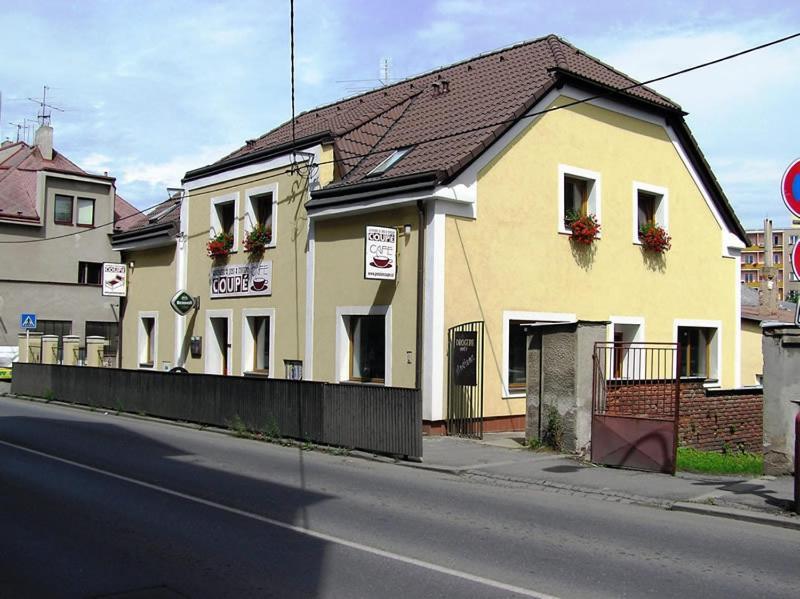 Penzion Coupe Příbram Екстериор снимка